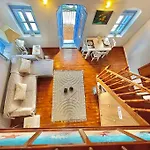 Nikolakis, Seafront- Harbor View Apartament Symi