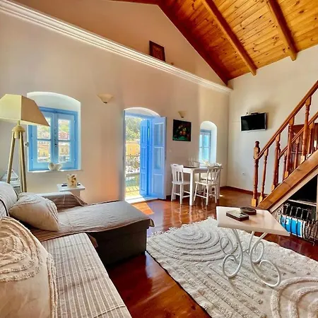 Nikolakis, Seafront- Harbor View * סימי